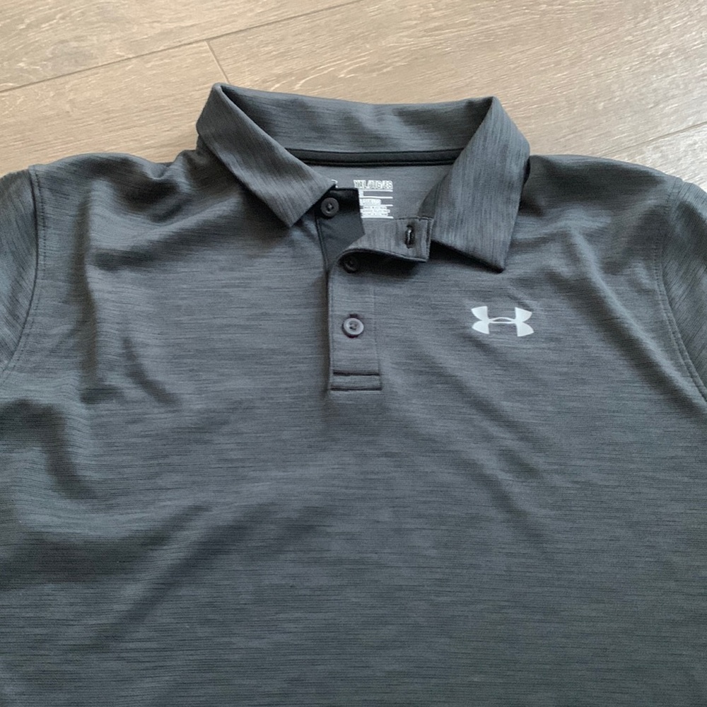Under Aromr boys size XL 14-16 polo dri fit